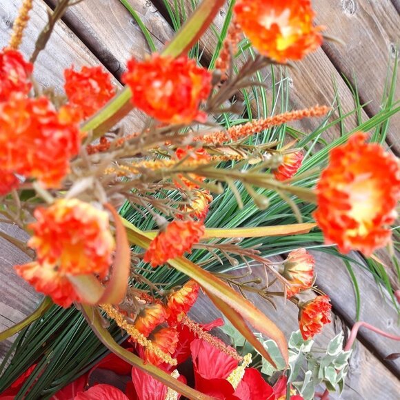 Lot of Fake Flowers Faux Floral bouquet - Picture 4 of 6